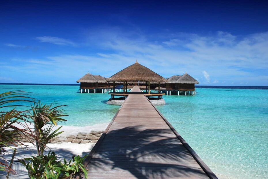 10 Quiet Retreats Celebrities Favor (And How to Visit Respectfully) - Author Kathy Haan