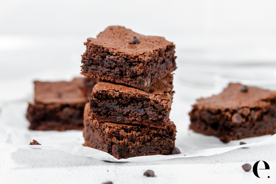 Almond Flour Brownies (Fudgy & Gluten-Free) | Elizabeth Rider