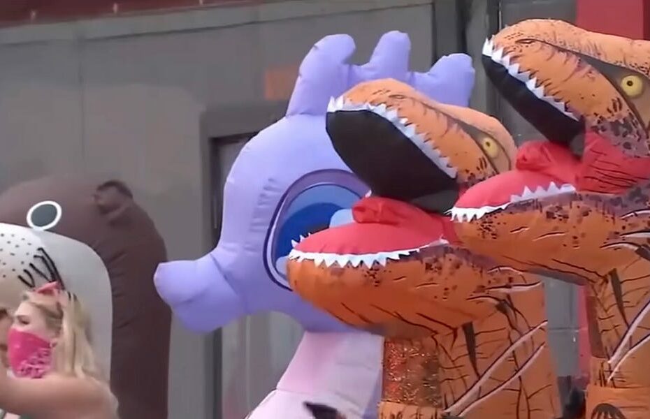 ICE Atrocities And The Resistance: A Roundup!