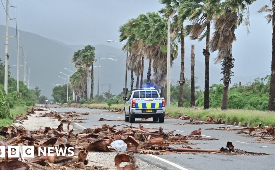 Jamaicans take stock after Hurricane Melissa causes damage, flooding and power cuts