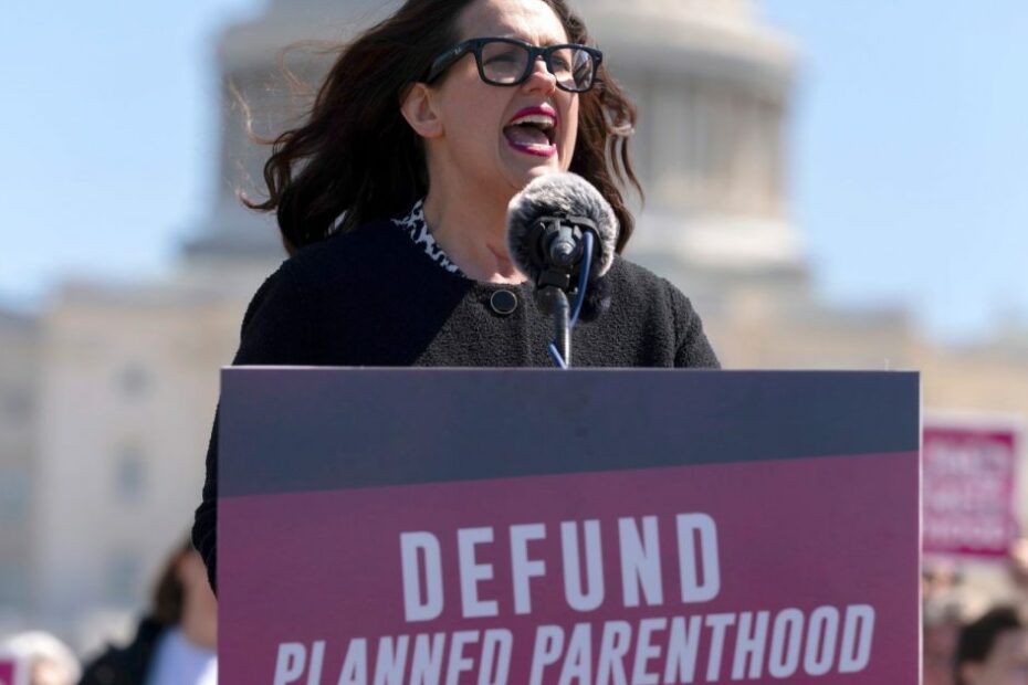 Report: Anti-abortion leaders helped tank Trump’s promise of free IVF