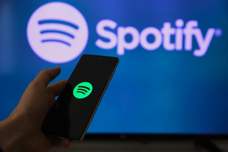Spotify holds a patent for tech that can generate song mashups - Music Business Worldwide