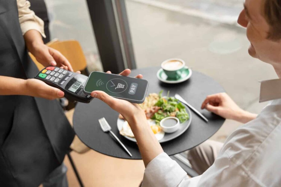 The End of Cash-Only Spots: Why Small Restaurants Are Moving to Card and App Payments - Author Kathy Haan