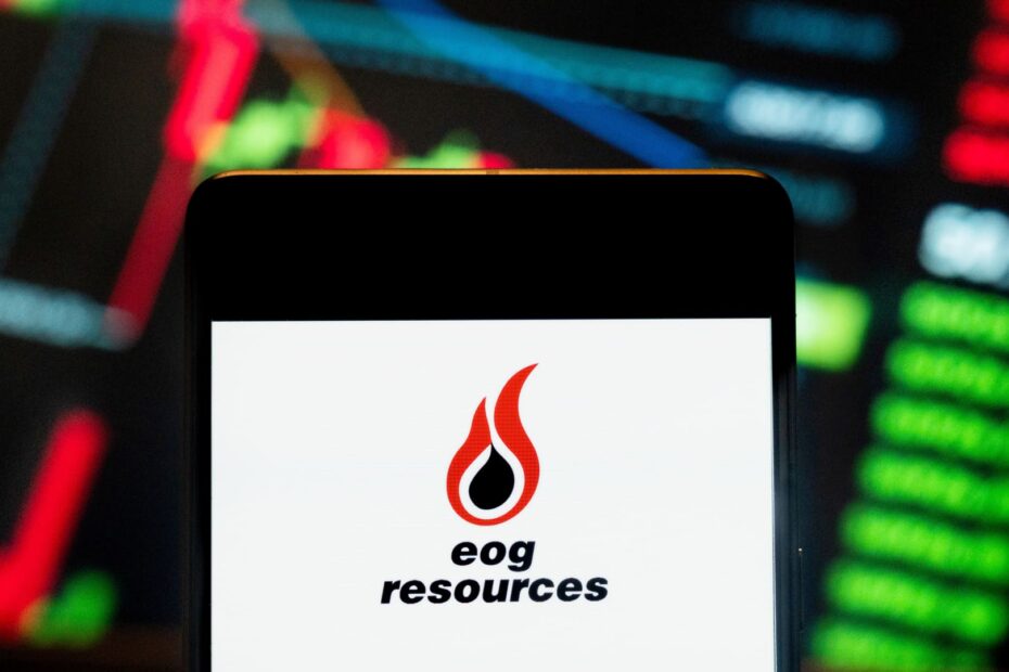 Top Wall Street analysts are upbeat on these 3 dividend-paying stocks