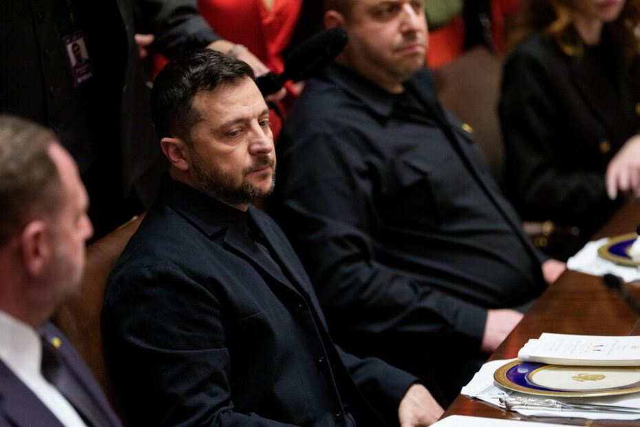 Ucraina, Trump gela Zelensky: 'La guerra finisca senza i Tomahawk' - Mondo - Ansa.it