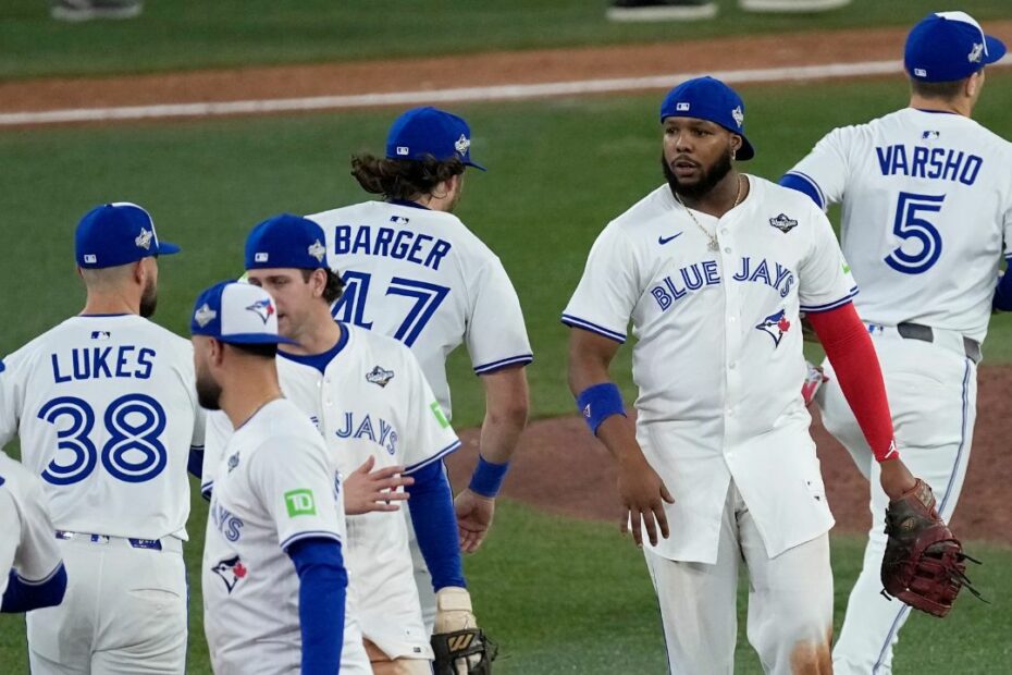 Vibe Check: Blue Jays answer (not so) pressing questions ahead of Game 3