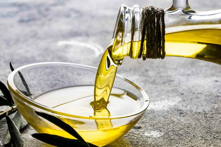Why Chugging Olive Oil Is a Bad Idea