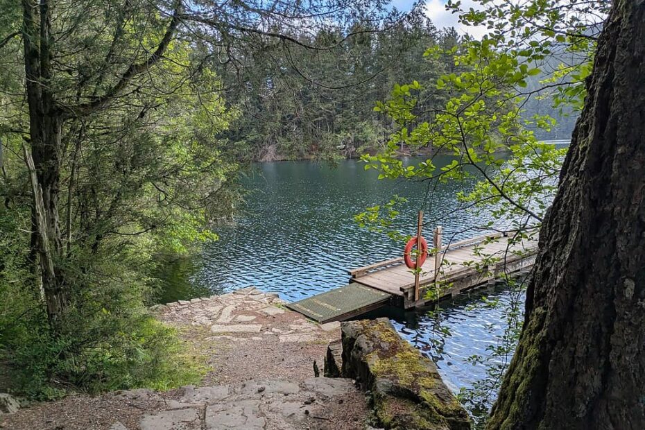 10 Quiet U.S. Landmarks That Feel Like Peaceful Alternatives to Mount Rushmore - Idyllic Pursuit