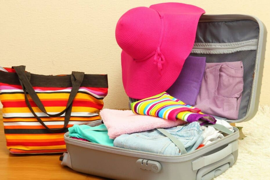 11 Travel Gear Items Pushed by Experts That Most Skip - Idyllic Pursuit