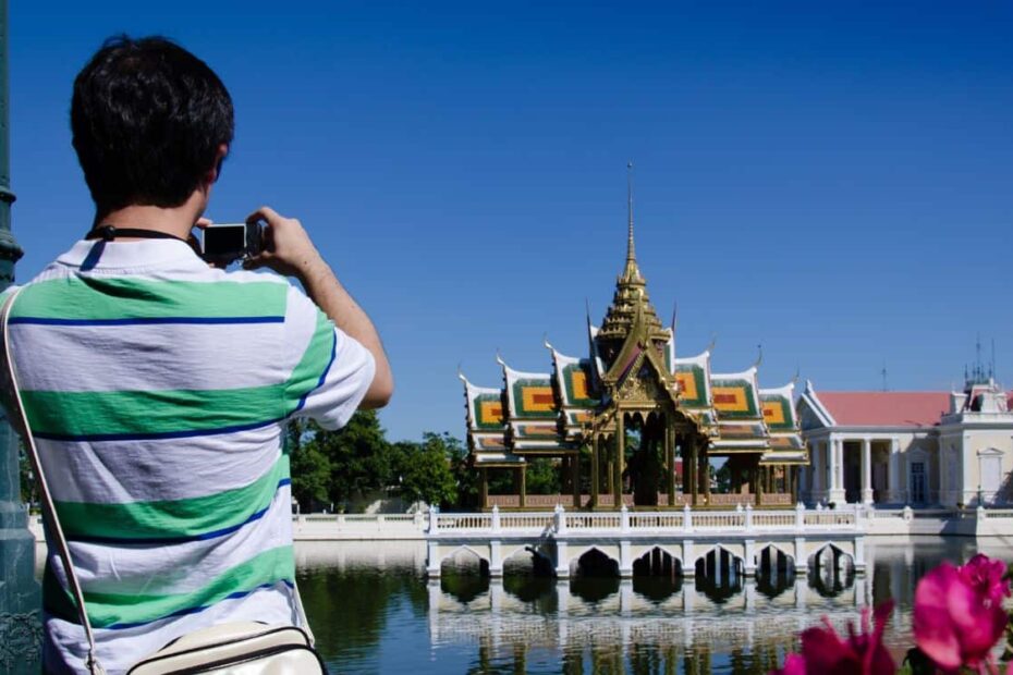 12 Key Rules for Thailand Travel Etiquette - Idyllic Pursuit