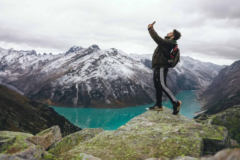 12 "Solo-Friendly" Cities With a Rising Tide of Crime Against Tourists - Idyllic Pursuit