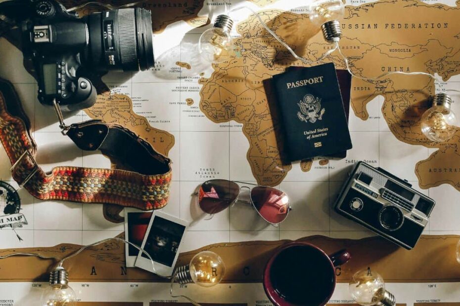 13 Travel Trends From the 90s That Would Turn Heads Today - Idyllic Pursuit