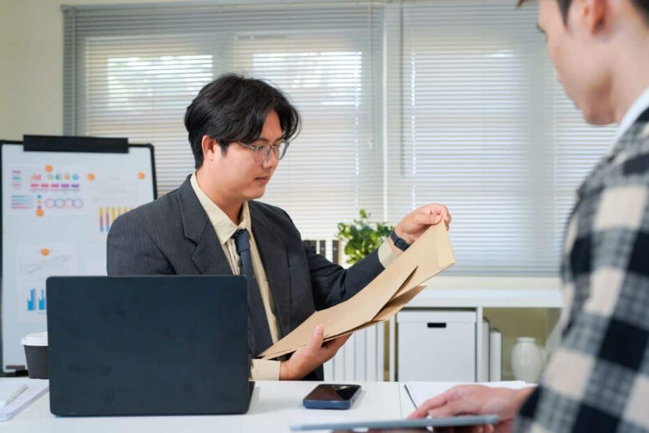 9 Unusual Japanese Laws Catching U.S. Tourists at Customs - Idyllic Pursuit