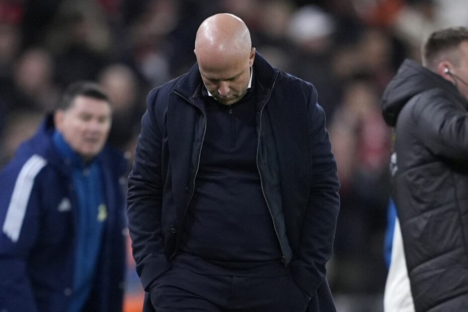 Arne Slot: Liverpool boss says poor form 'ridiculous' and 'unbelievable' as he admits he 'feels guilty for it'