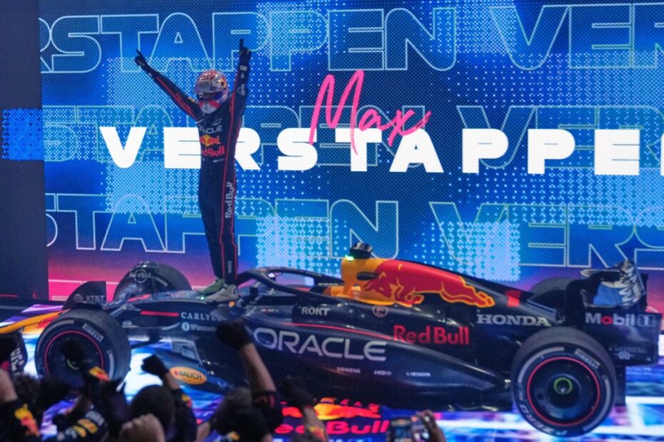 F1 Takeaways: McLaren's whiff, Verstappen's win keeps title fight alive for finale