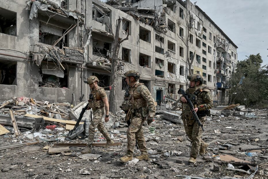 From meat grinder to mopeds: How Russia rethought its war-fighting in Ukraine - Egypt Independent