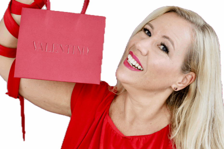 How to Earn Cash Back on Black Friday Shopping (Yes, Actual Money Back in Your Account!)