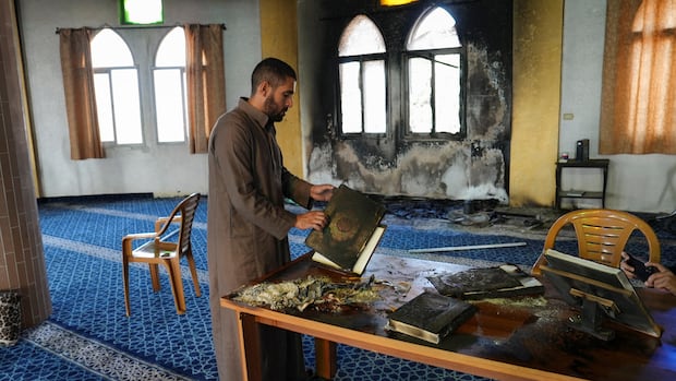 Israeli settlers torch West Bank mosque, scrawl hateful messages  | CBC News