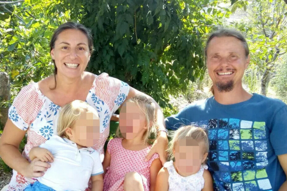 La famiglia nel bosco perde il legale: 'Sono contrari a tutto' - Notizie - Ansa.it
