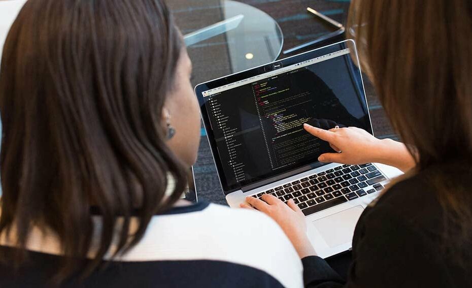 Latin American women drive change in AI algorithms