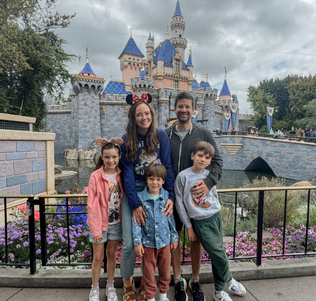 OUR FIRST FAMILY TRIP TO DISNEYLAND + DISNEYLAND PLANNING TIPS - Katie Did What