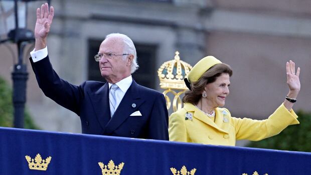 Swedish king’s visit highlights growing Canadian interest in Saab military aircraft | CBC News