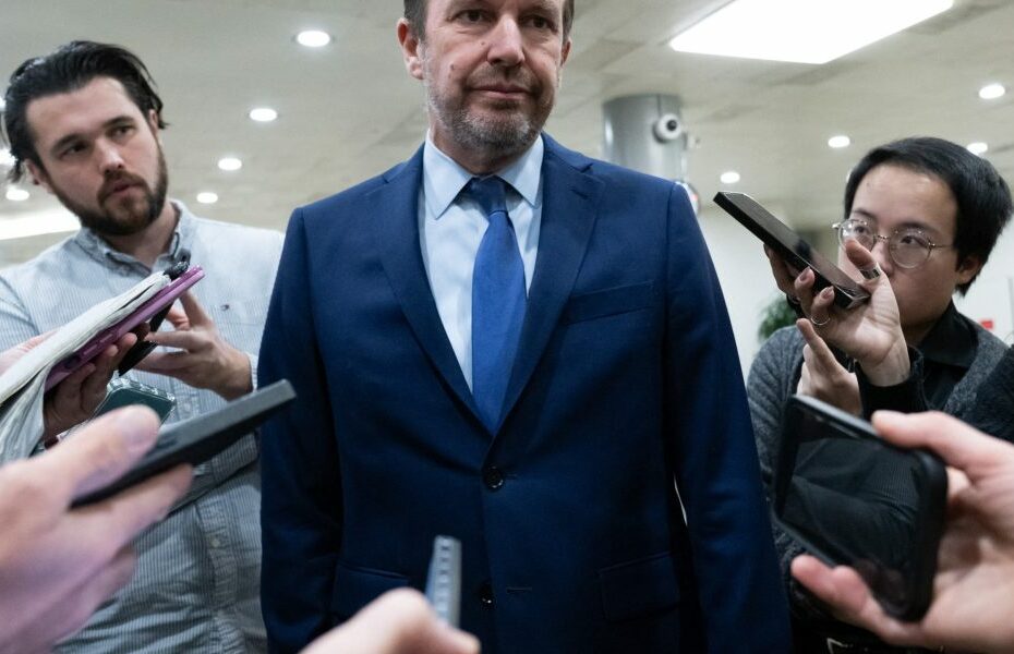 Swing-state Democrats turn on 8 centrists not facing reelection over hijacked shutdown | Fortune