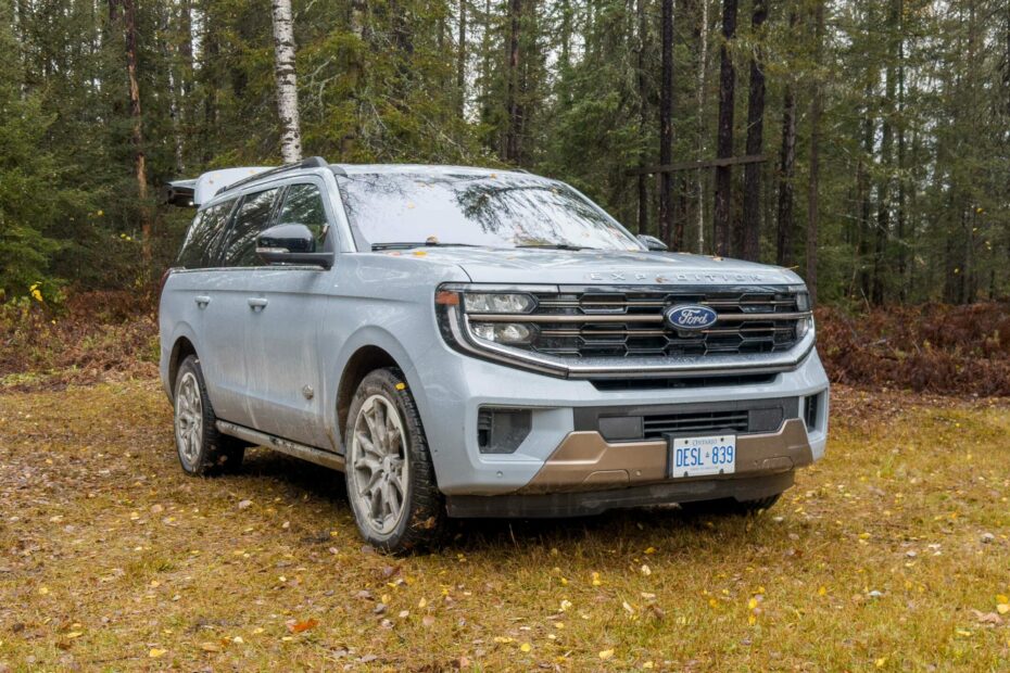 Testing out Ford's modern infotainment and Blue Cruise self-driving