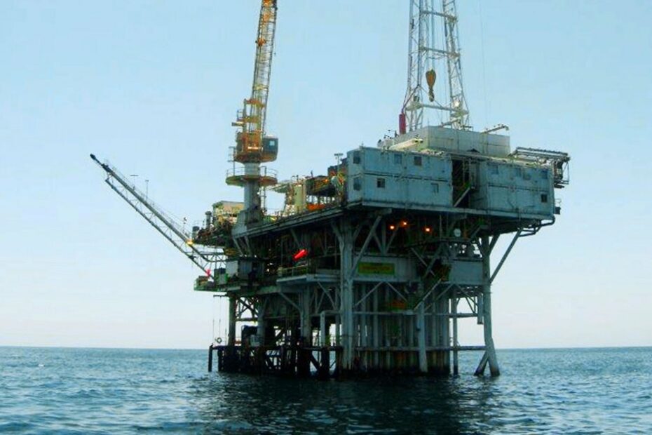 Trump’s plan for drilling off California and Florida faces bipartisan opposition