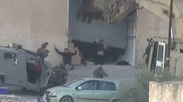 UN calls for independent investigation into 'apparent summary execution' of 2 Palestinians in West Bank | CBC News