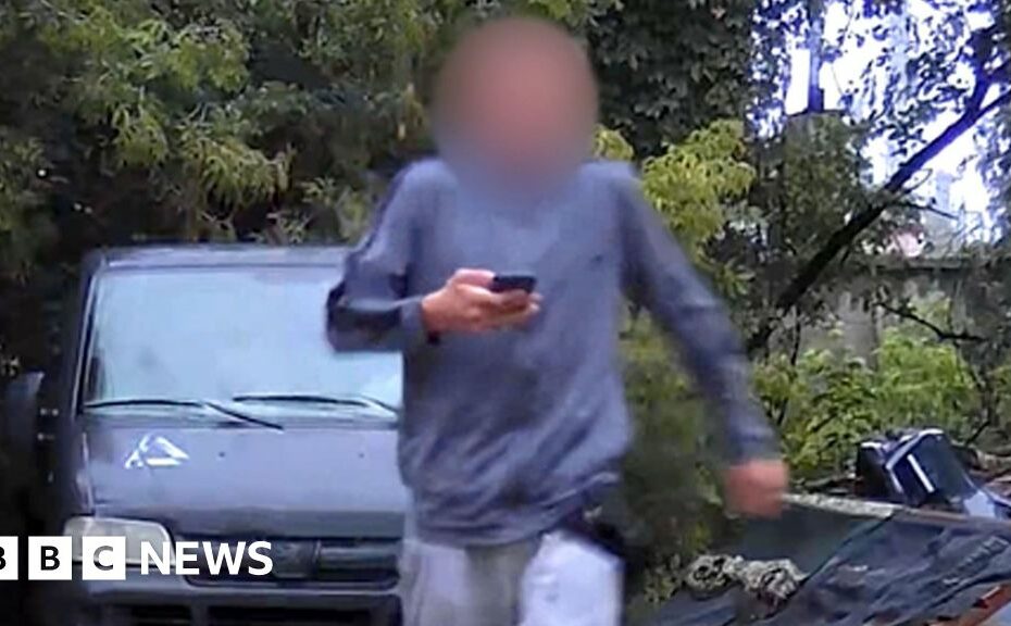 Ukraine: Teenage saboteurs paid to attack their own country