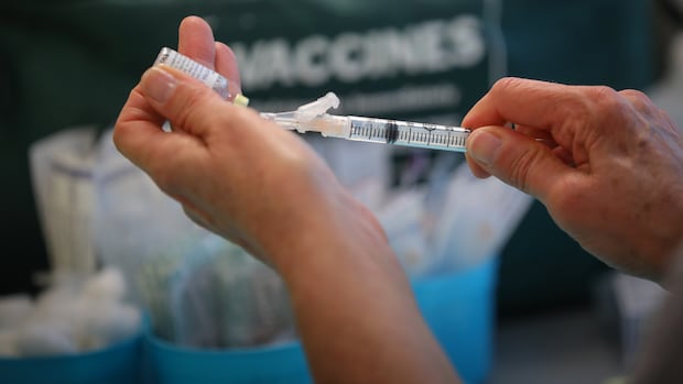 What’s the point of getting a flu shot this year? Here’s what the science says | CBC News
