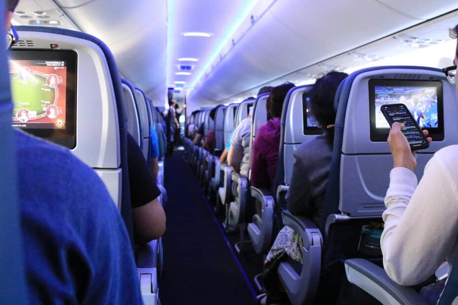 10 Things Airlines Quietly Downgraded In Economy Class - Idyllic Pursuit