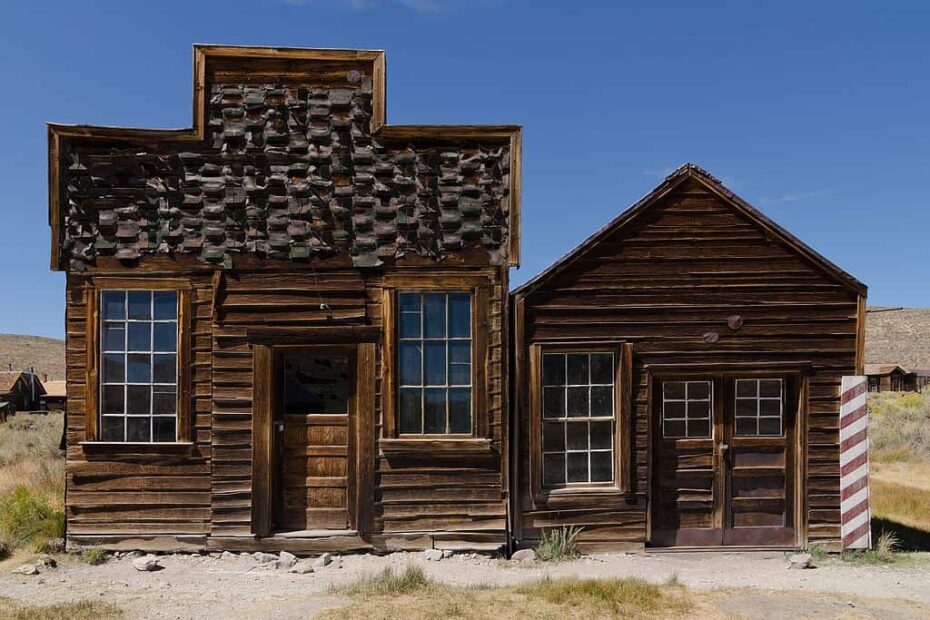 8 Ghost Towns Where You Can Buy a Historic House for Under $100k - Idyllic Pursuit