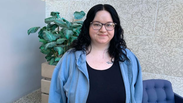 As women with ‘invisible illnesses’ struggle to be believed, a report on chronic pain could help | CBC News