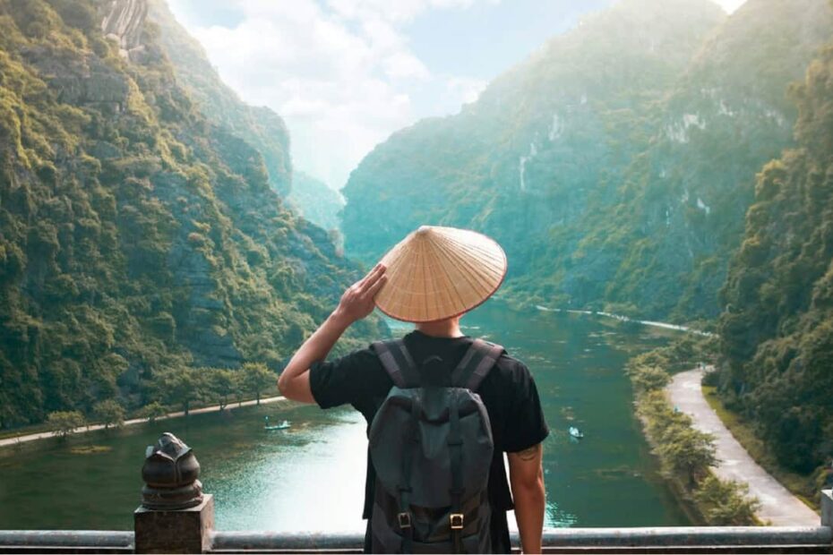 Backpacking Vietnam? Here Are 13 Expert Tips for a Smooth Trip - Idyllic Pursuit
