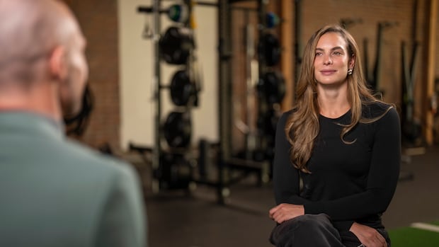 Canadian swim star Penny Oleksiak denies drug use, says she'll keep training despite 2-year suspension | CBC Sports