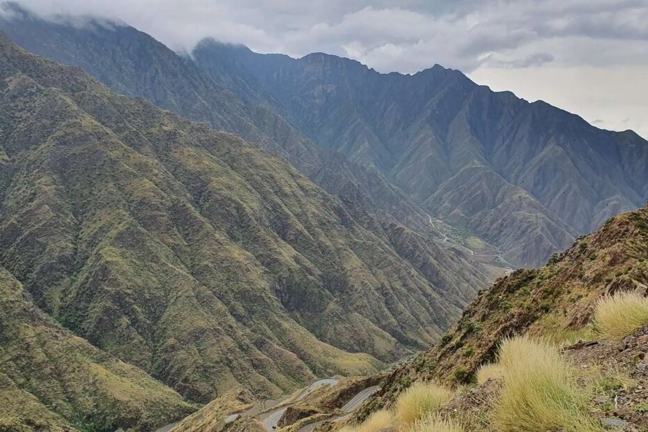 Experience Flying Restaurant in Abha, During Your Umrah Journey - Travel Dudes