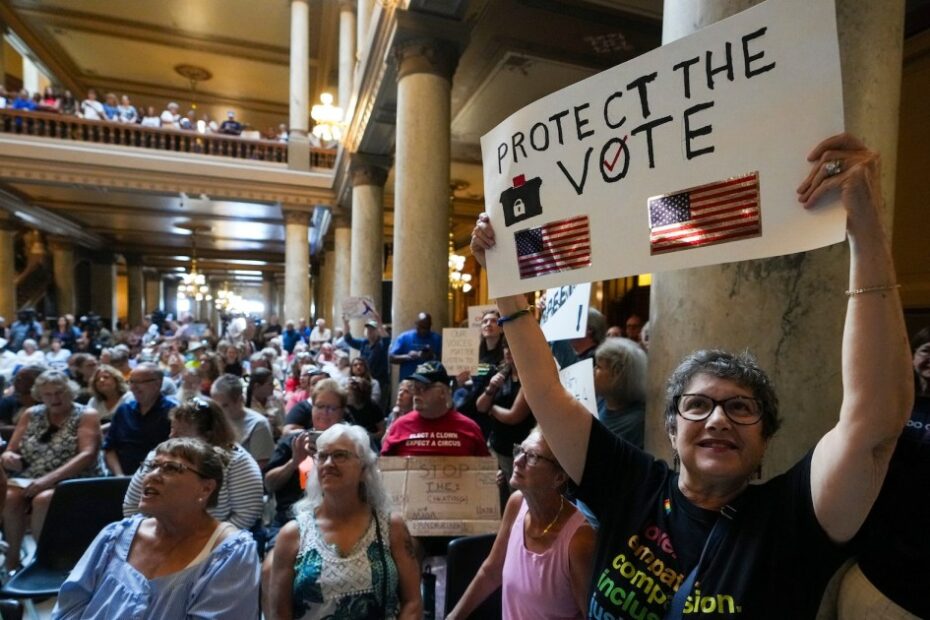 Indiana Republicans just defied Trump's pressure to rig their House maps