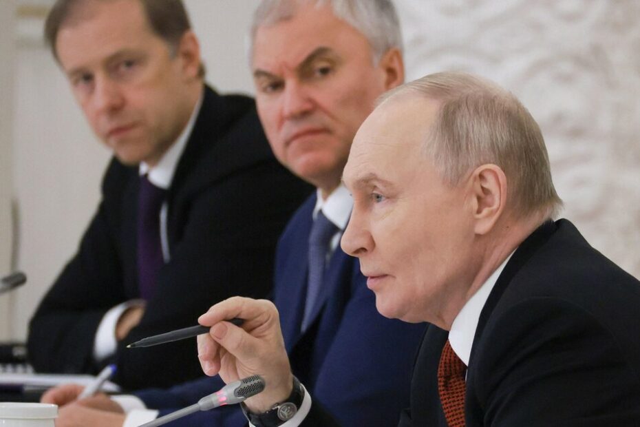 Mosca: 'Pronti a siglare un patto di non aggressione con i Paesi Nato'. Zelensky sente Witkoff e Kushner - Notizie - Ansa.it