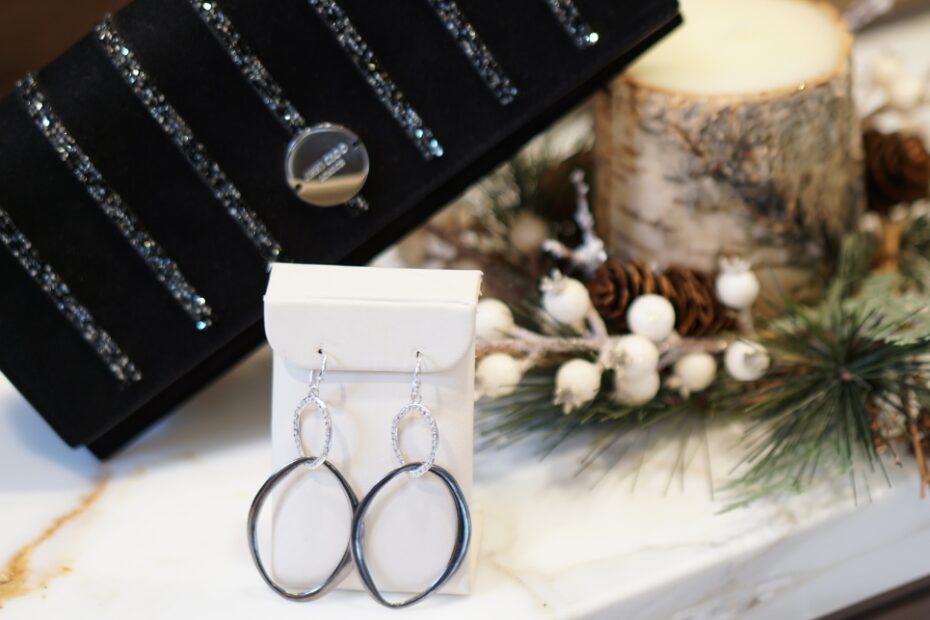 The Little Luxuries Edit Elevated Holiday Gifts for Stylish Women