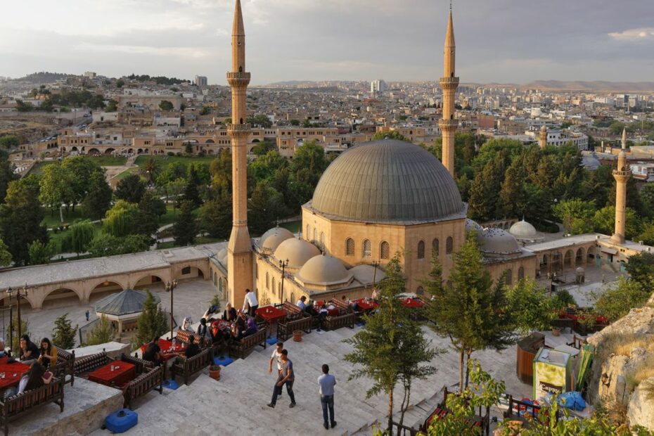 The ‘city of prophets’ where three religions align - Egypt Independent