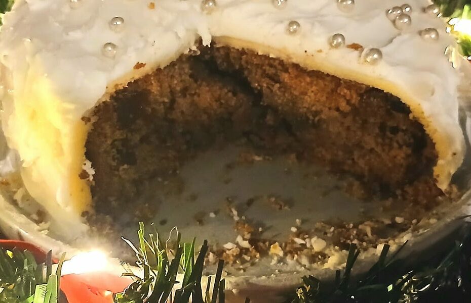 Those Cakes We Like ... Are Ready To Invade Your Larder!