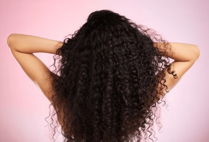 Understanding Your Hair Texture: A Guide to Working With Your Natural Hair Type - Fashion Bomb Daily