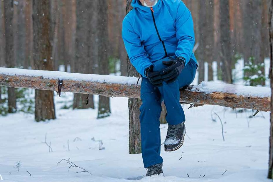 Why Arthritis Gets Worse in the Winter Months