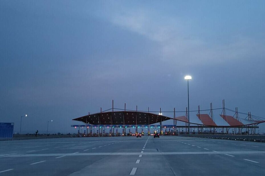 12 States Adding "Out-of-State Surcharges" to Toll Roads in 2026 - Idyllic Pursuit