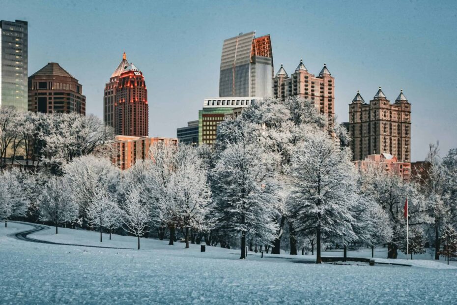 12 U.S. Cities to Avoid That Will Be Hit Hardest by the Massive Winter Storm - Idyllic Pursuit