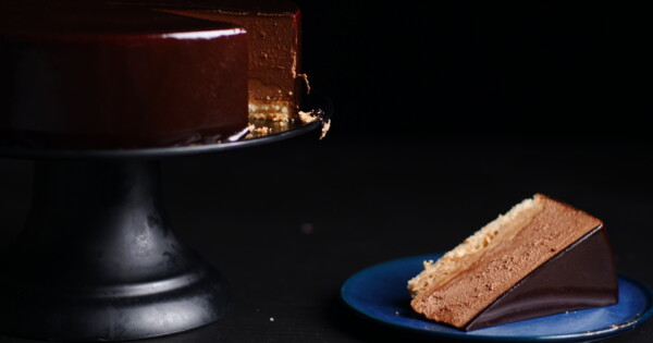 Best Chocolate Cake Recipes From around the World - HowToCookThat...