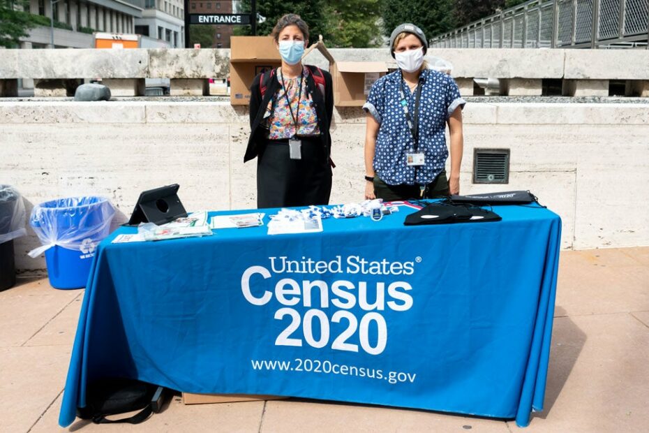 Bureaucrats’ Political Donations Hint Census Bureau Overcounting for Democrats May Not Be Coincidental