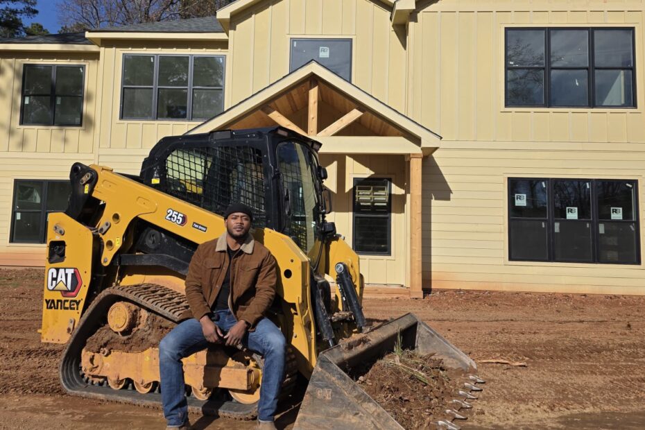 Can Home Depot's AI-powered push to court pros move the needle in its own business?